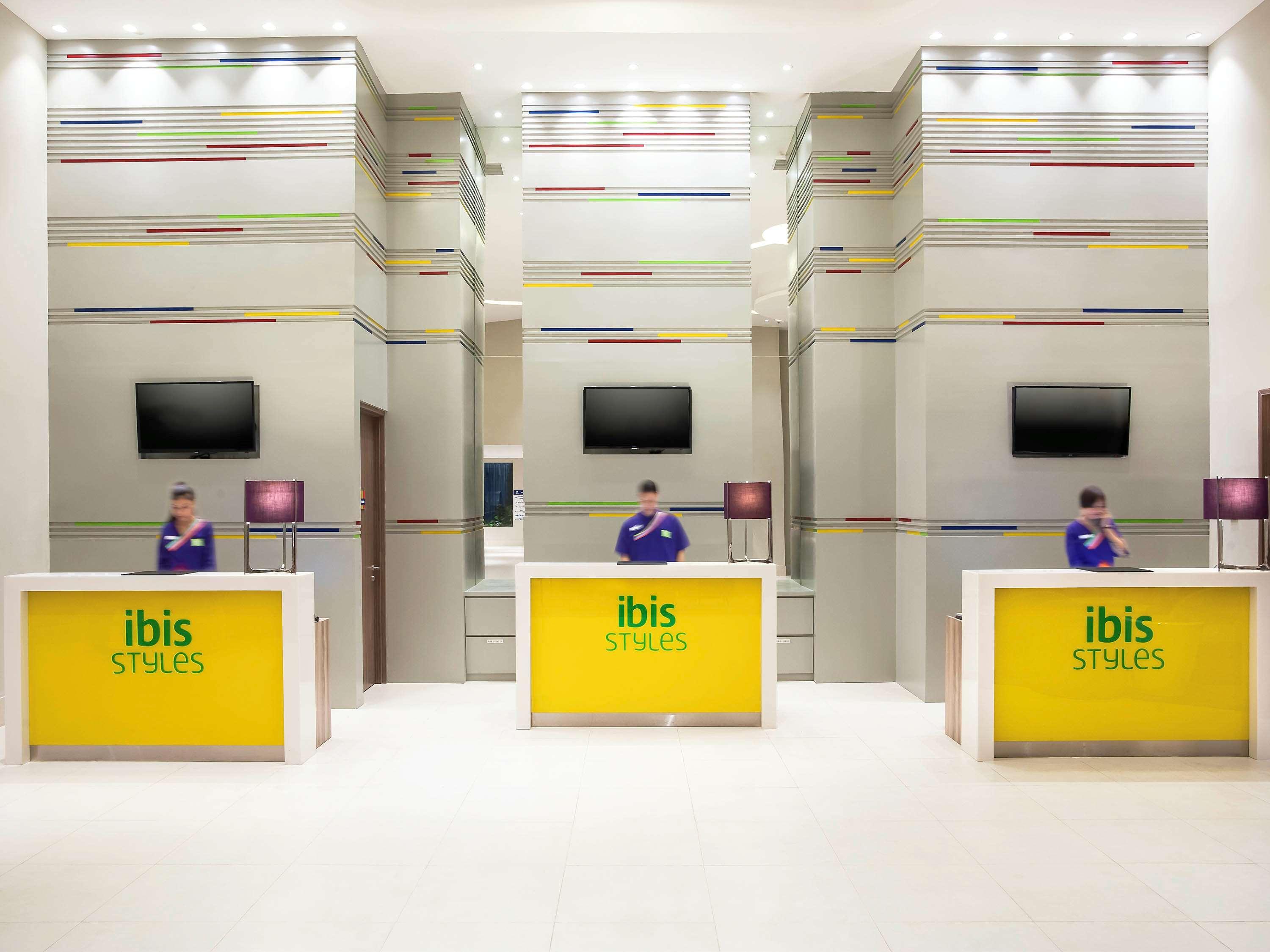 Ibis Styles Jakarta Mangga Dua Square Hotel Buitenkant foto